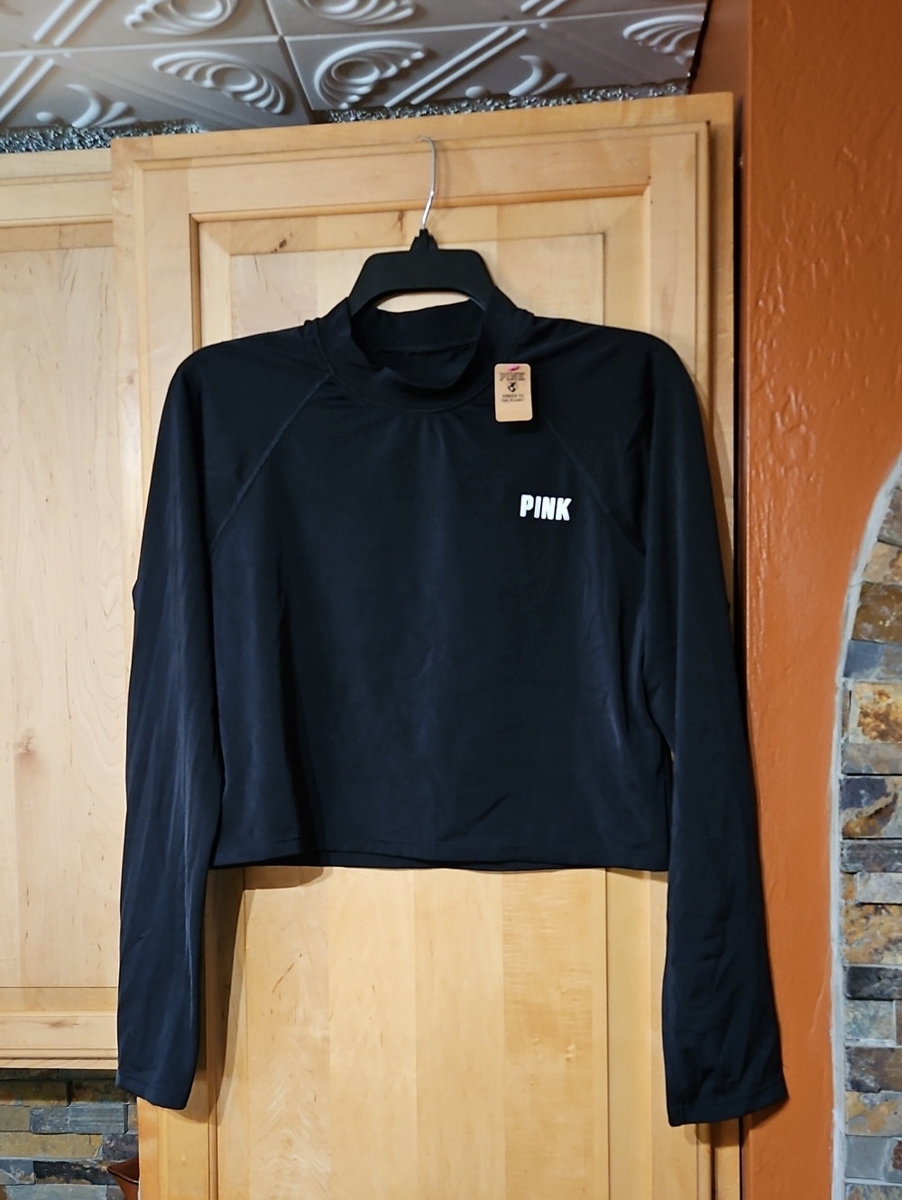 PINK Victoria's Secret Black Long Sleeve Cropped Rash Guard Swim Top Black NWT